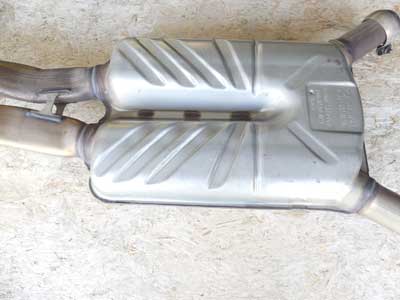 Mercedes Center Muffler Resonator A2214911100 W221 07-09 S5503